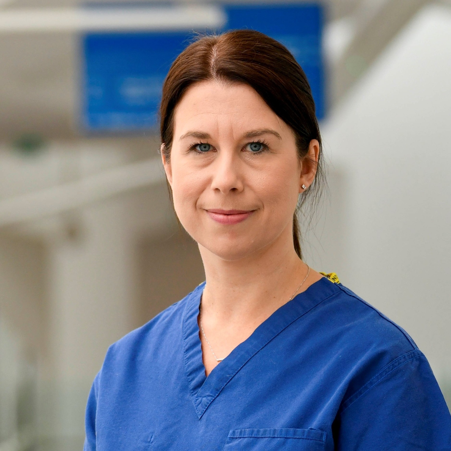 Dr Louise Buchanan FRCP